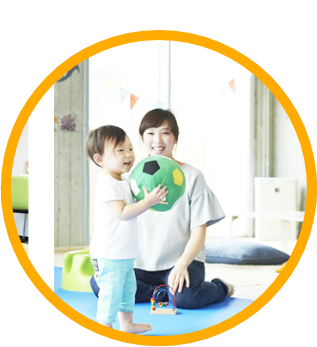 お子さま連れでも安心 キッズルームとベビールーム完備