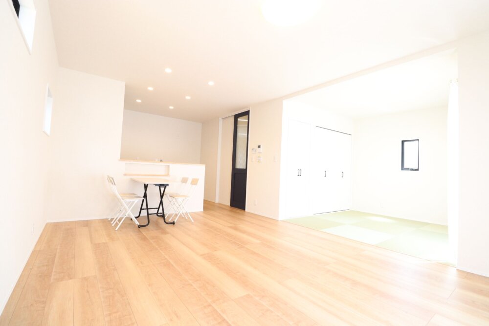 高尾田2401【2区画】完成しました！ < 建売専門店しあわせ住まい