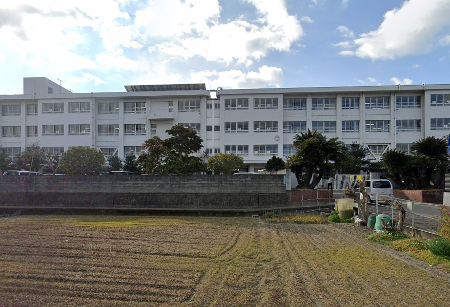 松山市立石井東小学校