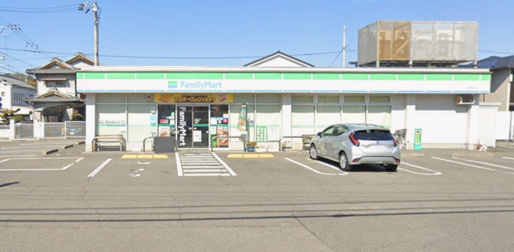 ファミリーマート